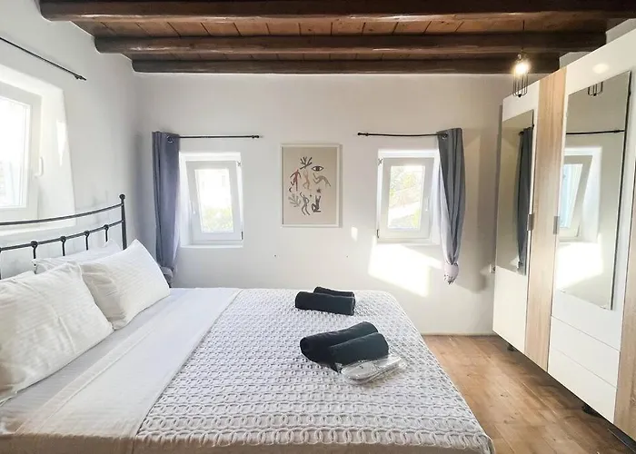 House In Pleiades Апартаменты